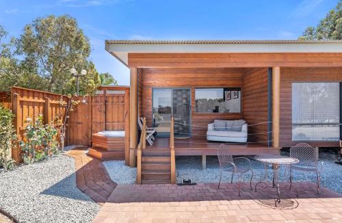 Henley Brook Hotel | The Swan Valley Retreat