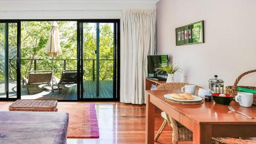 Kangaroo Valley House | Cloudsong Chalet 4 Close to the village centre