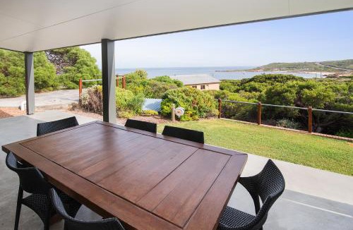 Gracetown Apartment | FortyTwo Mini