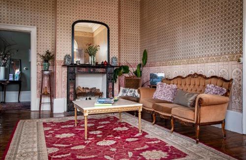 Daylesford House | Albert Hotel Daylesford