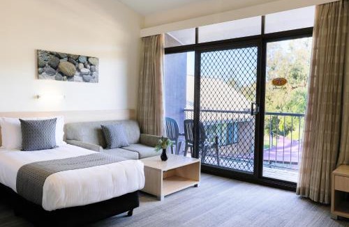 Nowra Hotel | Parkhaven