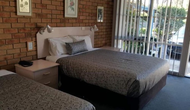 Balnarring Village Motor Inn