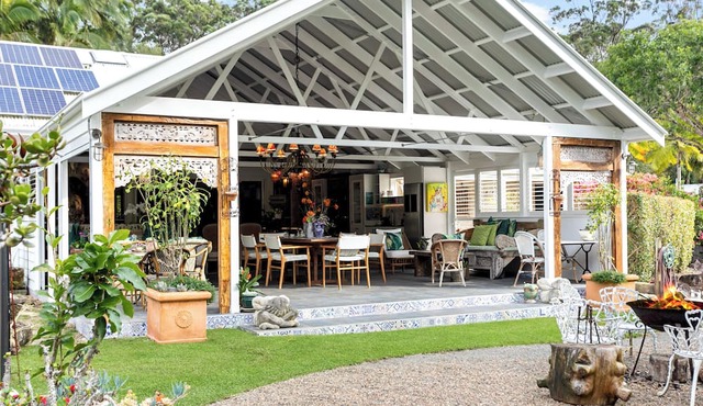 Noosa Valley Manor B&B Retreat