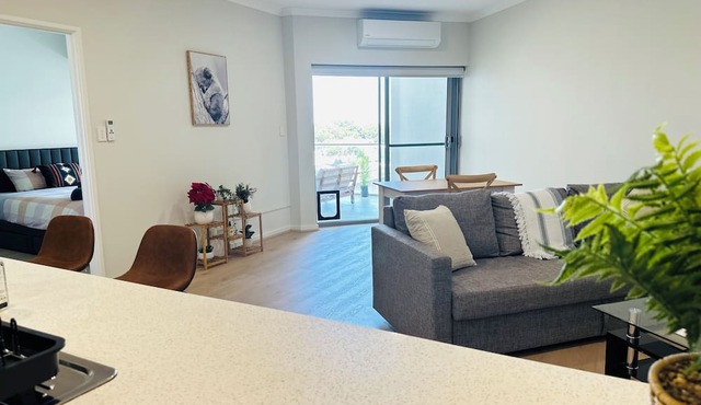 Apartment with Balcony & Parking Perth