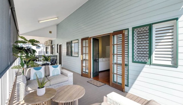 The Oasis A Charming Family Retreat