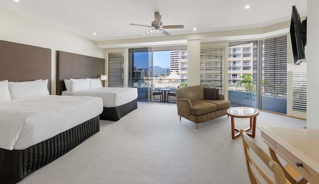 Pullman Reef Hotel Casino