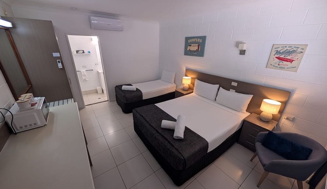 Moffat Beach Motel Caloundra