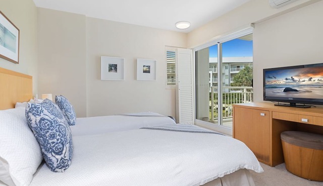 The Pool Resort Kingscliff - 2B Dual Key (6116/17) - Holiday Management Co.