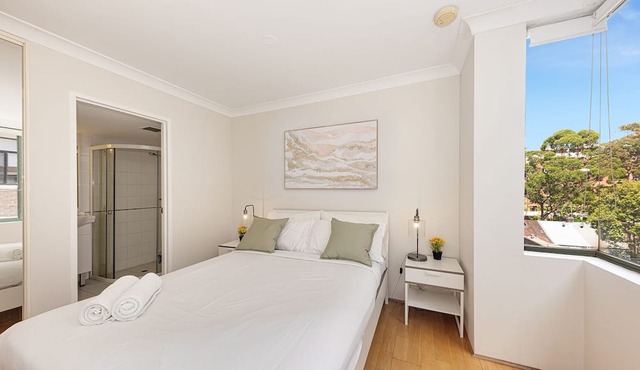 Spacious & Cosy 2 Bedroom Apartment in Darling Harbour