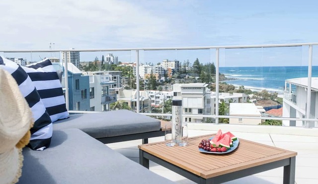 Hamptons Style Penthouse at Kings Beach