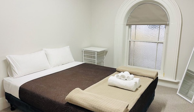 Adelaide's Seaside Location - Glenelg Beach: Seafield Apartment No. 5, Upstairs, Shared balcony