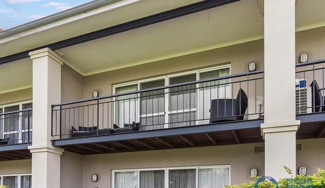 Apollo Quays Apartment