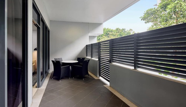 Meriton Suites Waterloo