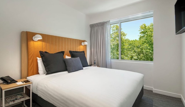 Quest Canberra City Walk in Canberra