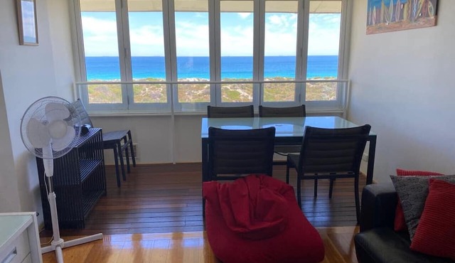 Renovated Ocean-View Scarborough Apartment | Walk to Beach & Amphitheatre