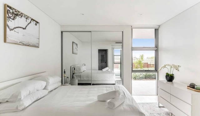 Lovely 3-Bed with Alfresco Dining