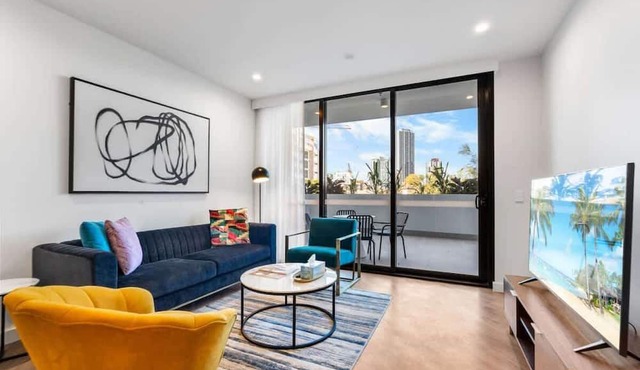 The Regal - Brand NEW LUX 2BR Terrace Pool & GYM