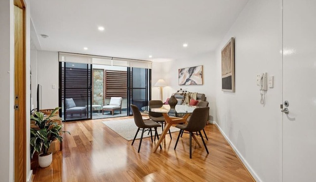 Contemporary Subi Apartment with all Amenities!