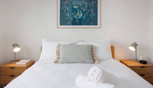 Located just a stones throw from the Beach Breaksea is the perfect place to enjoy some time away