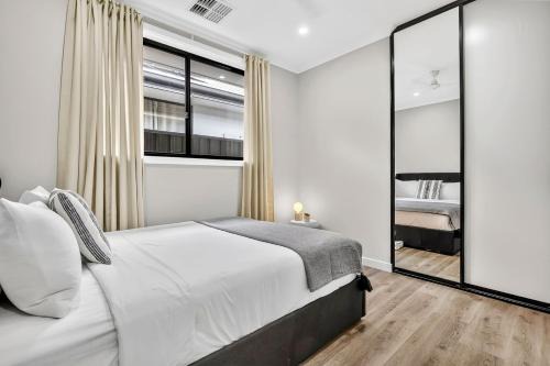 Leeds House 4BR New Build, Alfresco, 15 Min CBD