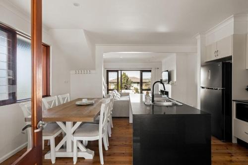 Besa Villa Kiama Downs