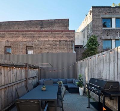 4BR Historic Eveleigh Escape
