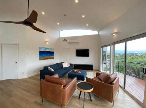Beach Escape Penthouse 1 bedroom apartment
