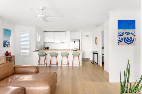 Ocean Glimpse Retreat - Sunlit Days by Kings Beach