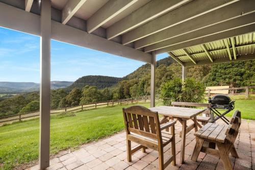 Alcheringa Cottage Amazing Location with views