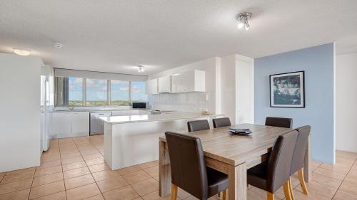 Gemini Resort 55 Stunning Ocean Views