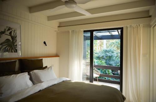 My Malua Architectural Home by the Sea