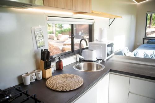 The Lorikeet Tiny Home with Stunning Views