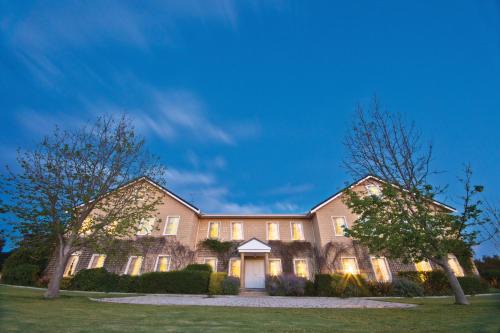 Peel Manor House