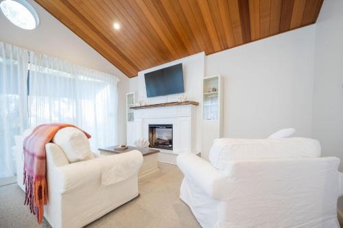 The Inverloch Beach House
