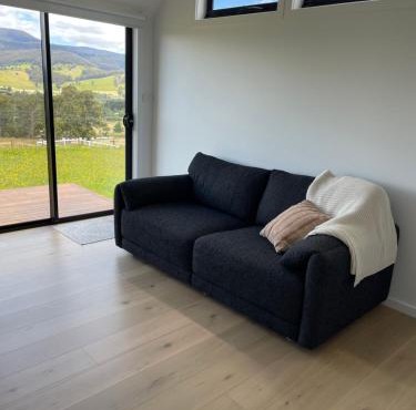 NEW Luxury Cabin with Scenic Views & Farm Charm