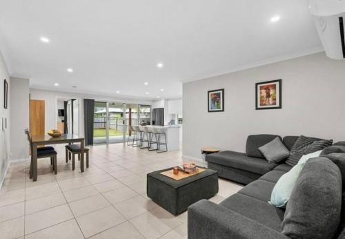 3 Bedroom Home - Caboolture South