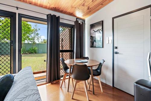 Pukeko Guesthouse - Relax in Redcliffe