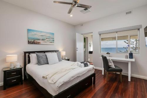 Wave Breaker - Beach Front 3B,1B