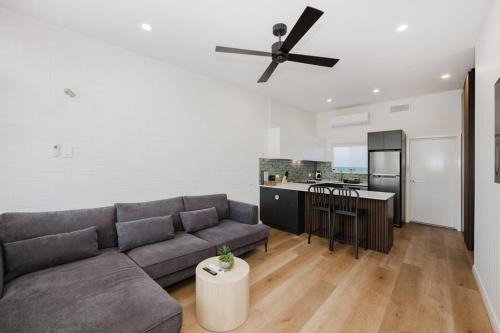 Palm Beach Villas by Rockingham Apartments