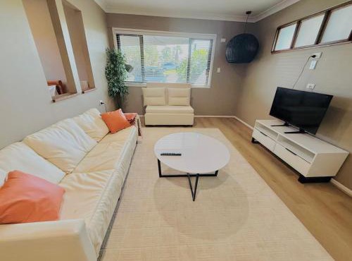 Enjoy your Exclusive Pool between BNE Gold coast