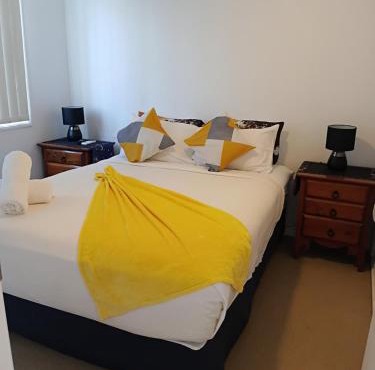 BLK Stays Guest House Deluxe Units Caboolture South