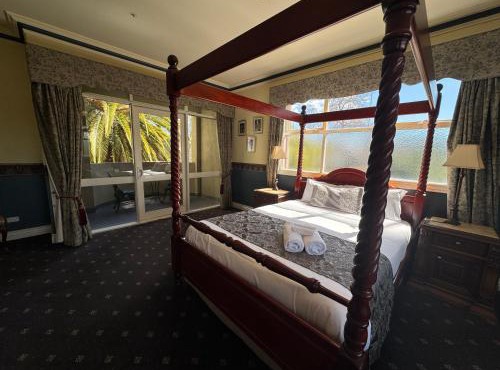 Toorak Manor Hotel Free Parking