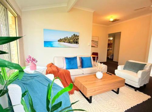 StayAU 4BR Family Retreat with Garden Near Perth