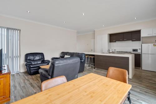 Wroxton Street