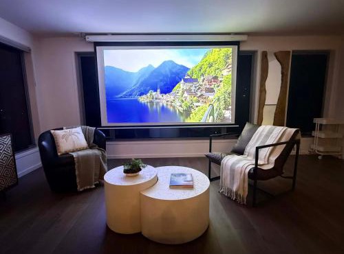 Luxurious Home, Danson in Valleys