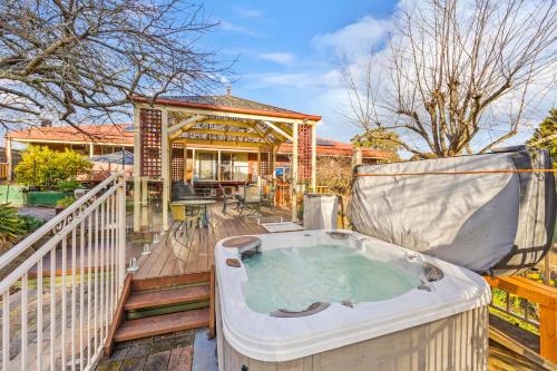 Maureens Retreat