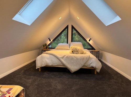Wilder Stay with sauna, outdoor bath and plunge