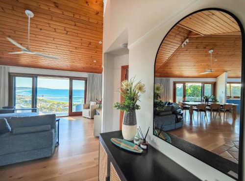Wave Hill House