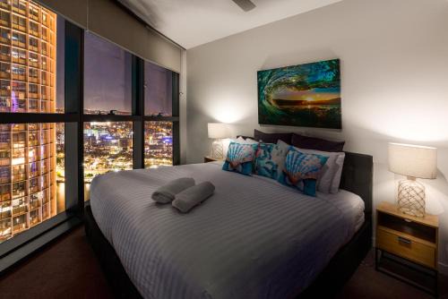 Citybeach at Queens Wharf with spectacular views includes parking