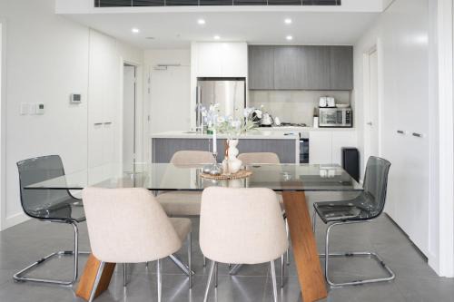 Modern Minimalist Haven